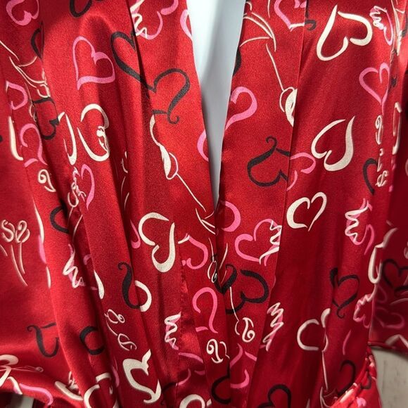 Morgan Taylor Intimates Womens Robe Red Hearts Belted Satin Lounge Sleepwear - Picture 7 of 16